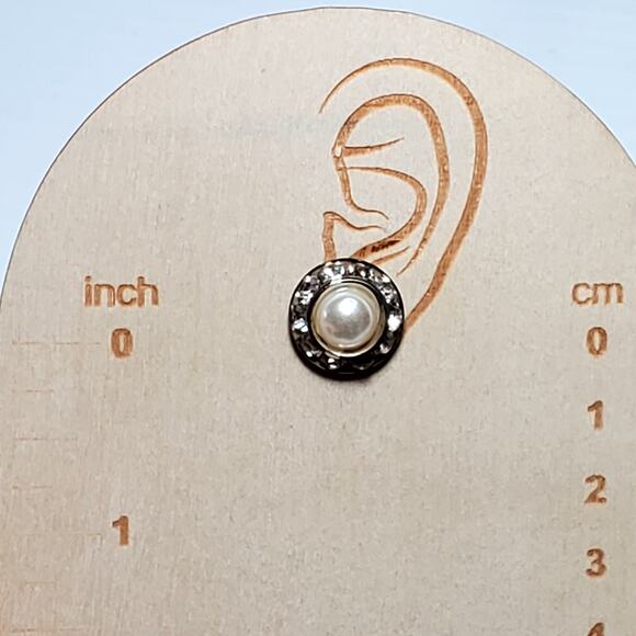 Silver Tone Faux Pearl Cabachon Clear Rhinestone No Back 1/2" - Picture 2 of 5